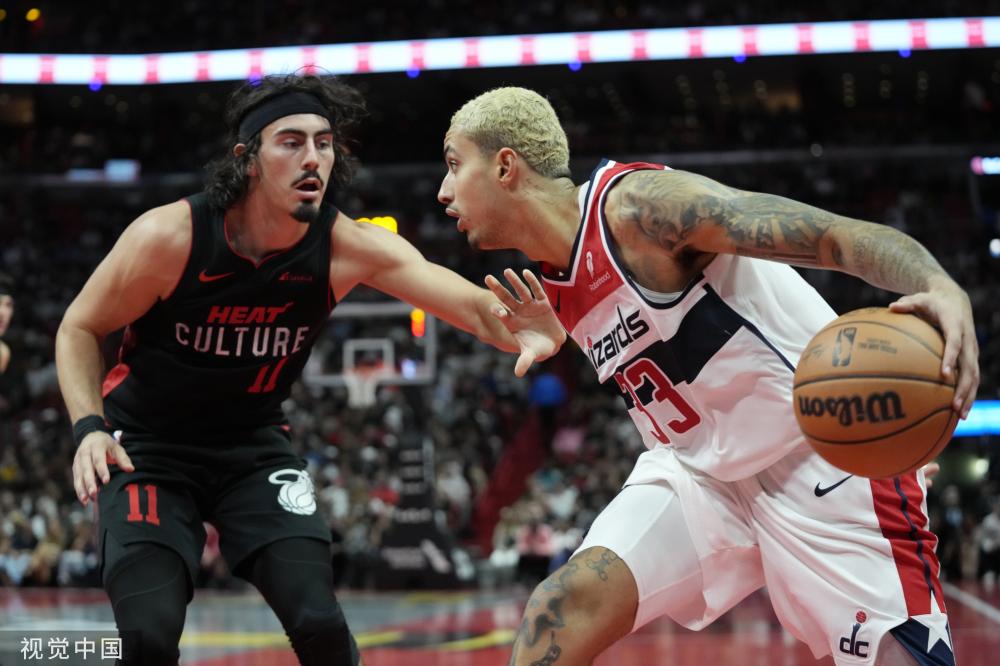 的球迷沸腾 的球迷沸腾