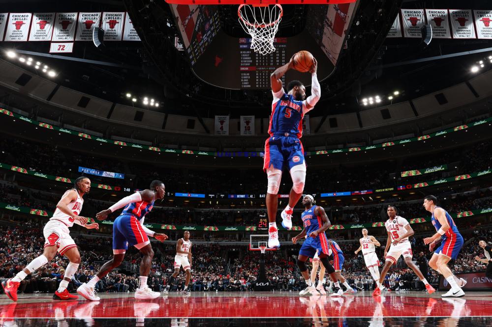 旅即将在决 旅即将在决